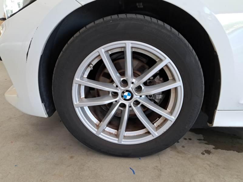 BMW Serie 3 Touring 318D 48V TOURING AUTO - foto 17