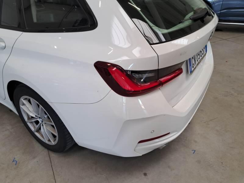 BMW Serie 3 Touring 318D 48V TOURING AUTO - foto 47