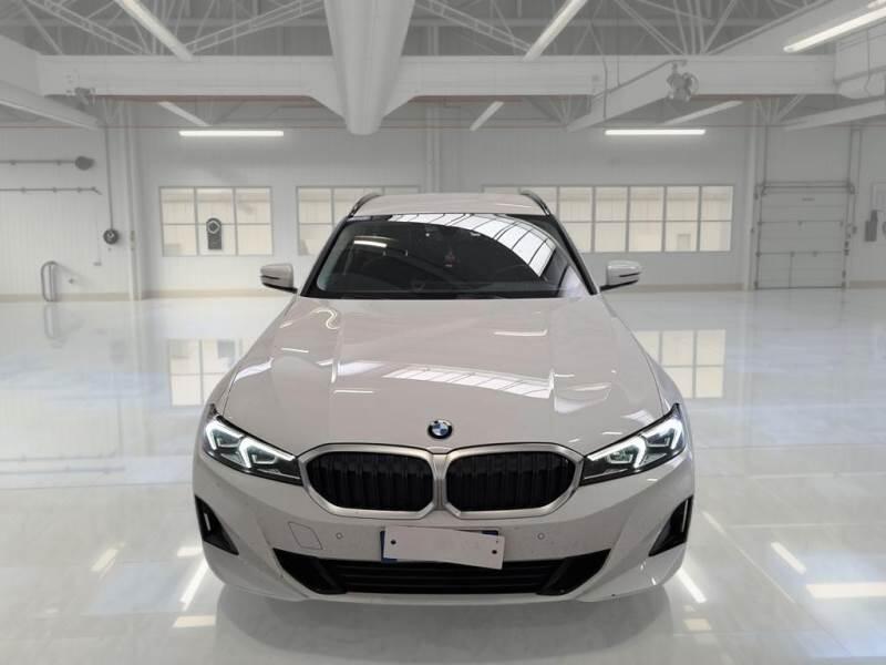 BMW Serie 3 Touring 318D 48V TOURING AUTO - foto 6