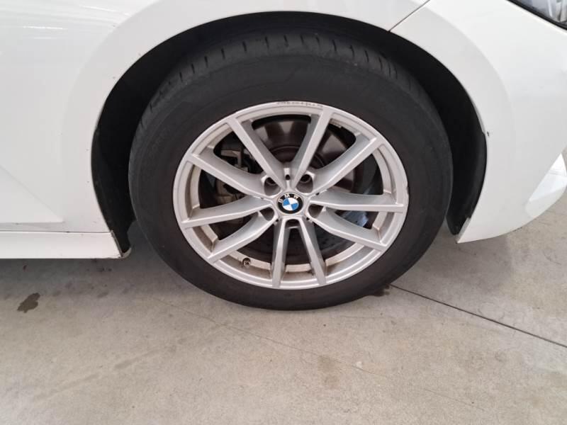 BMW Serie 3 Touring 318D 48V TOURING AUTO - foto 62