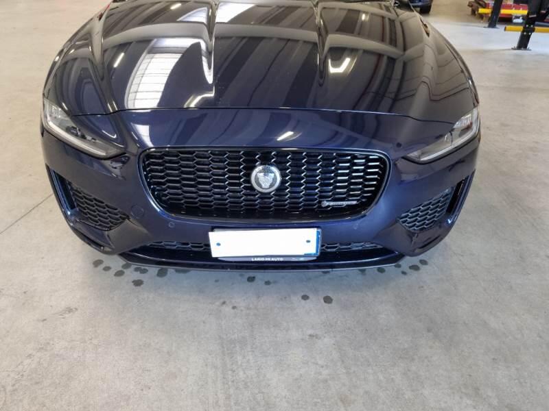 Jaguar XE 2.0D D204 R-DYNAMIC S AUTO - foto 25