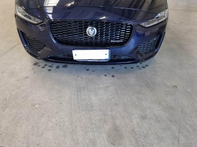 Jaguar XE 2.0D D204 R-DYNAMIC S AUTO - foto 29