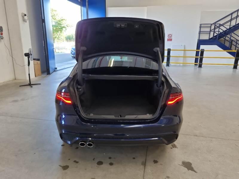 Jaguar XE 2.0D D204 R-DYNAMIC S AUTO - foto 5