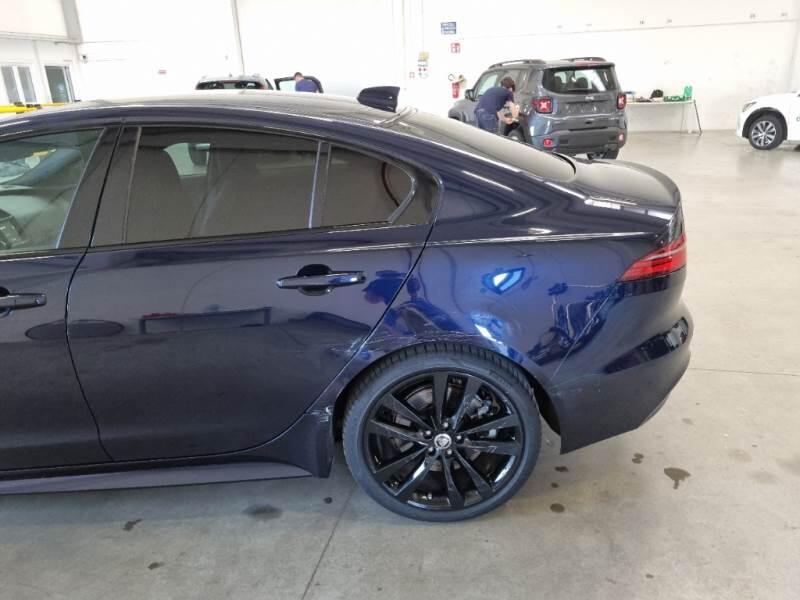 Jaguar XE 2.0D D204 R-DYNAMIC S AUTO - foto 48