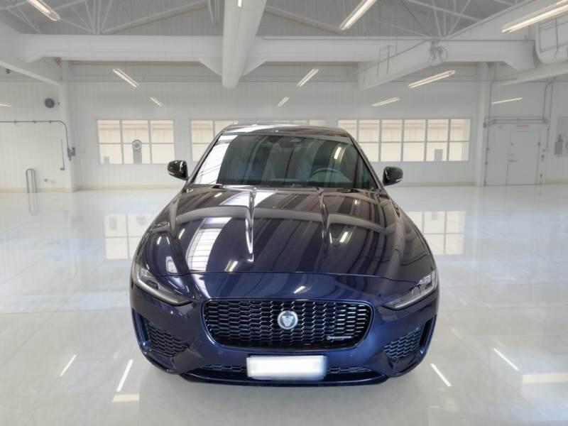 Jaguar XE 2.0D D204 R-DYNAMIC S AUTO - foto 6