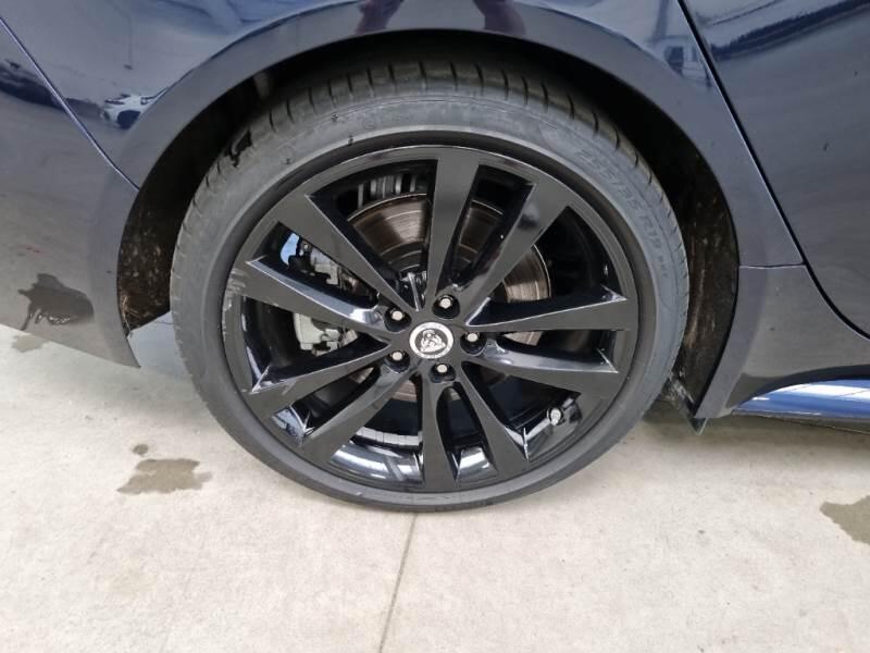 Jaguar XE 2.0D D204 R-DYNAMIC S AUTO - foto 63