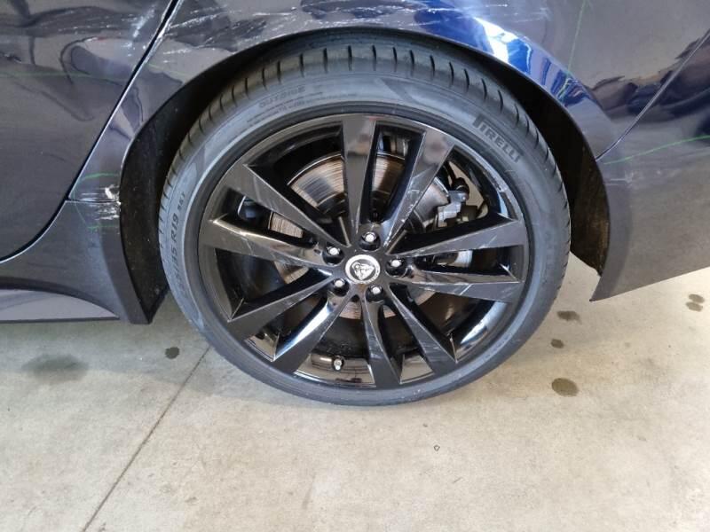 Jaguar XE 2.0D D204 R-DYNAMIC S AUTO - foto 65