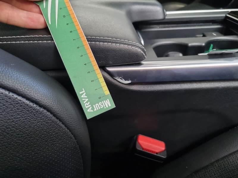 Jaguar XE 2.0D D204 R-DYNAMIC S AUTO - foto 73