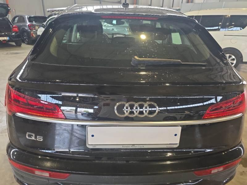 Audi Q5 Sportback 35 TDI BUSINESS ADVANCED S TRONIC - foto 45