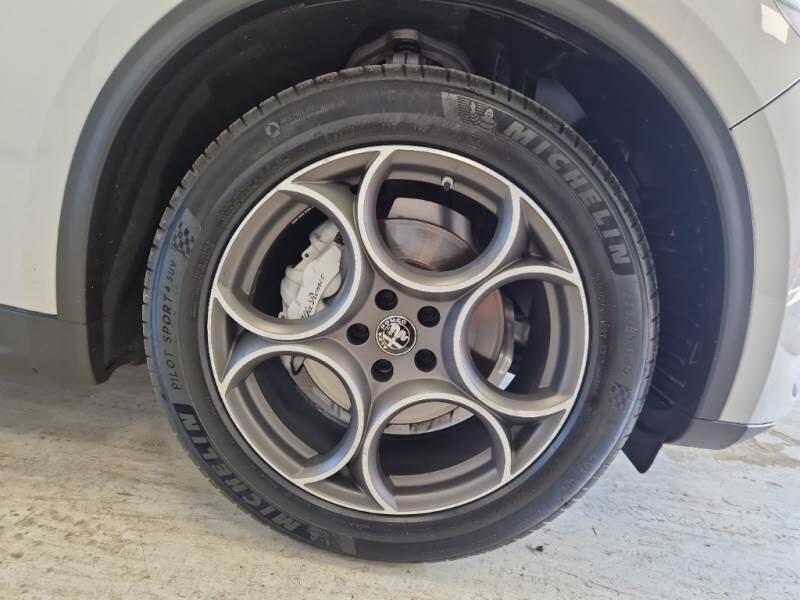 Alfa Romeo Stelvio 2.2 TD 190 CV SPRINT AT8 Q4 - foto 17