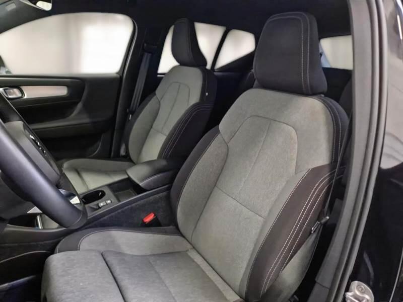 Volvo XC40 T4 RECHARGE PLUG-IN AUTO CORE - foto 11