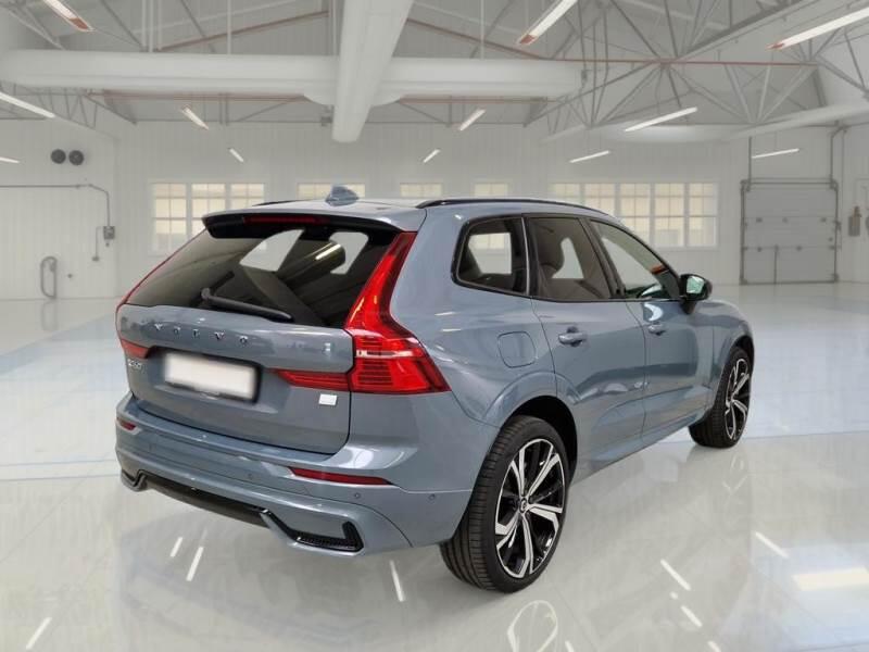 Volvo XC60 T6 PLUG-IN AWD AUTO PLUS DARK - foto 2