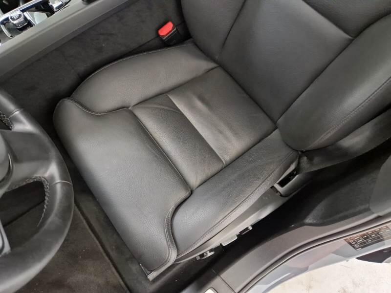 Volvo XC60 T6 PLUG-IN AWD AUTO PLUS DARK - foto 12