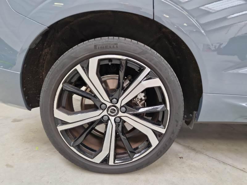 Volvo XC60 T6 PLUG-IN AWD AUTO PLUS DARK - foto 34