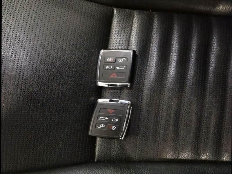 Land Rover Discovery Sport 1.5 I3 PHEV 309CV SE 4WD AUT. - foto 47