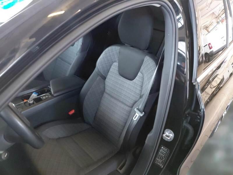 Volvo V60 B3 AUTOM. CORE - foto 11
