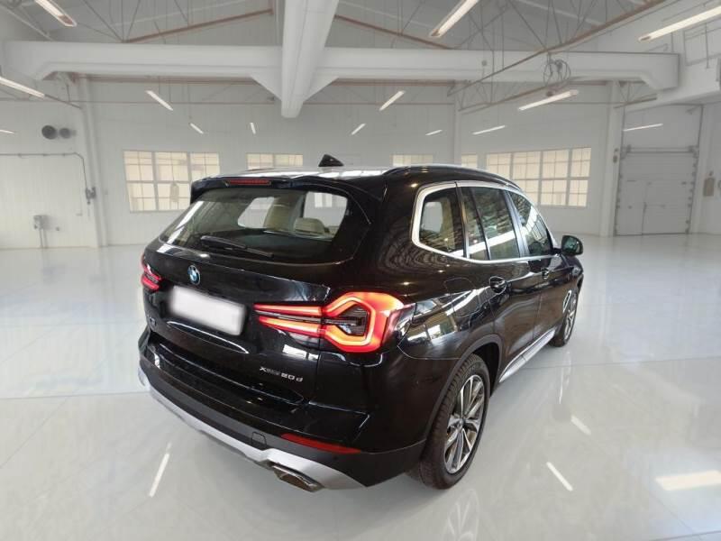 BMW X3 XDRIVE 20D MH48V - foto 2