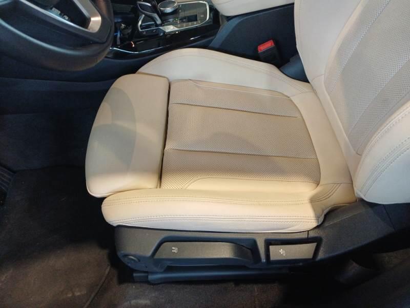 BMW X3 XDRIVE 20D MH48V - foto 12