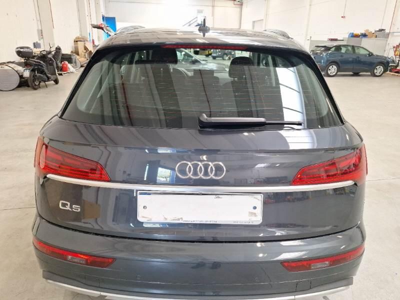 Audi Q5 35 TDI BUSINESS ADVANCED S TRONIC - foto 41