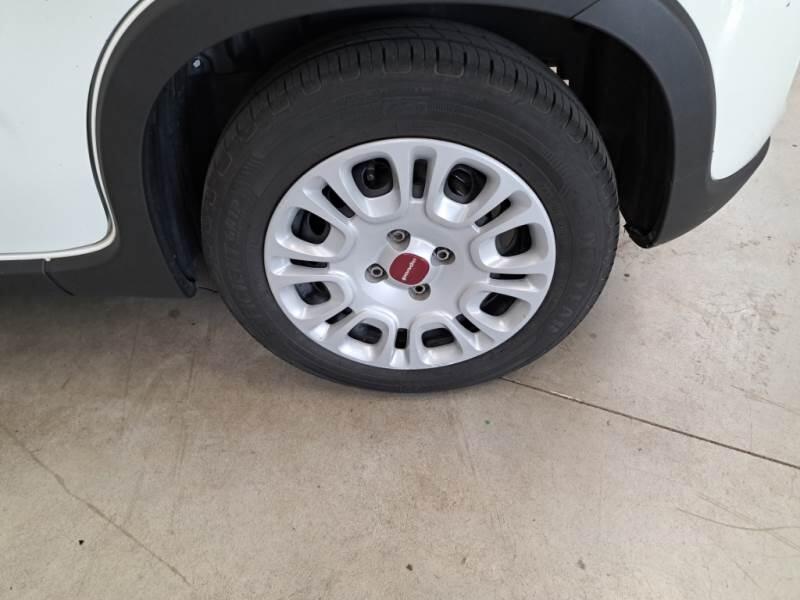 Fiat Panda 1.0 FIREFLY 70CV SeS HYBRID - foto 47