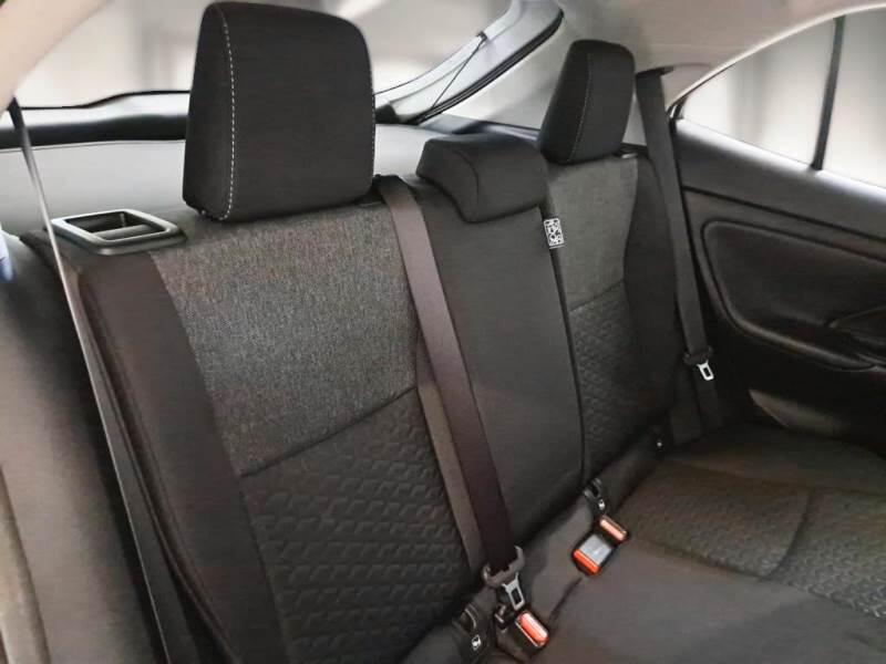 Toyota Yaris-Cross 1.5H (116 CV) E-CVT BUSINESS - foto 15