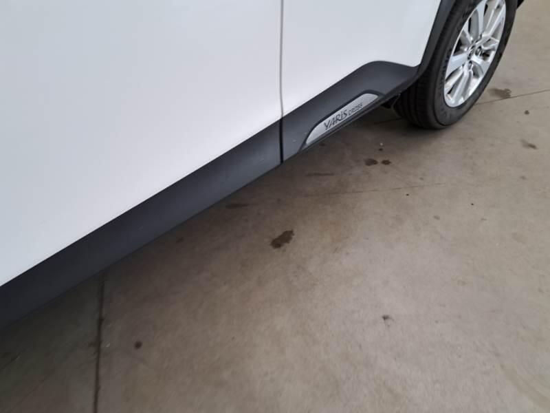 Toyota Yaris-Cross 1.5H (116 CV) E-CVT BUSINESS - foto 44
