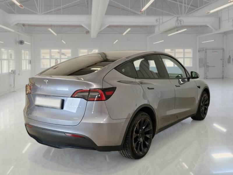 Tesla Model Y 75 KWH DUAL MOTOR LONG RANGE 4WD AUT. - foto 2