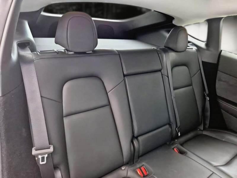 Tesla Model Y 75 KWH DUAL MOTOR LONG RANGE 4WD AUT. - foto 15