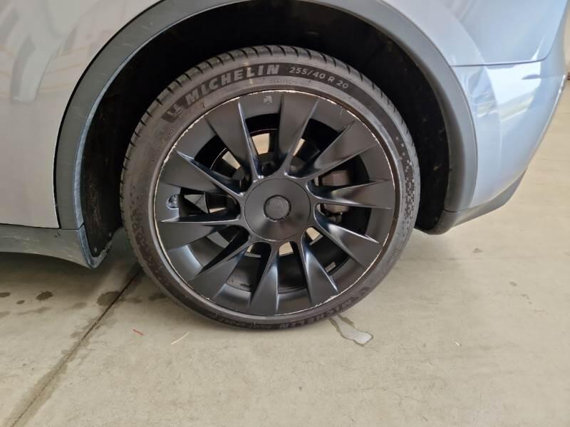 Tesla Model Y 75 KWH DUAL MOTOR LONG RANGE 4WD AUT. - foto 19