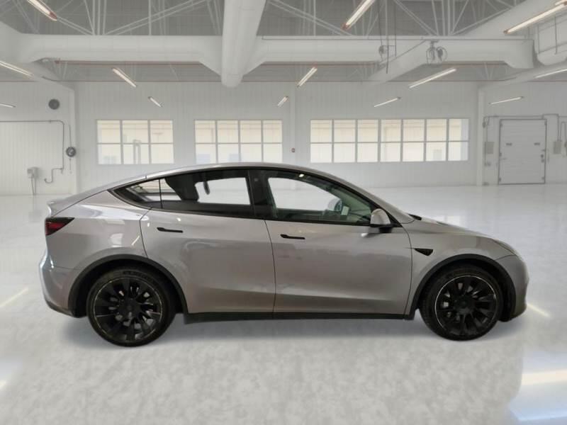 Tesla Model Y 75 KWH DUAL MOTOR LONG RANGE 4WD AUT. - foto 7