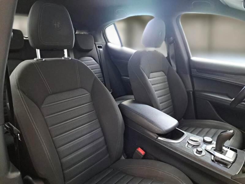 Alfa Romeo Stelvio 2.2 TD 190 CV SUPER BUSINESS AT8 Q4 - foto 13