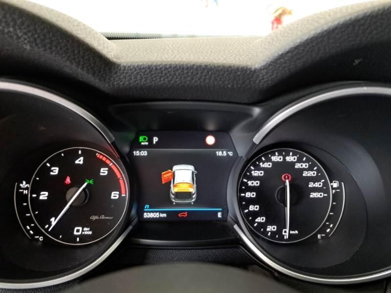 Alfa Romeo Stelvio 2.2 TD 190 CV SUPER BUSINESS AT8 Q4 - foto 4