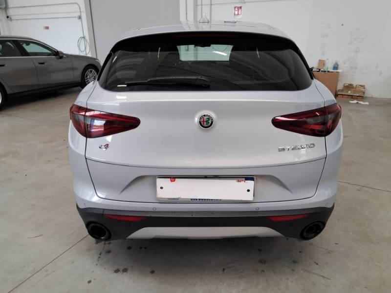 Alfa Romeo Stelvio 2.2 TD 190 CV SUPER BUSINESS AT8 Q4 - foto 47