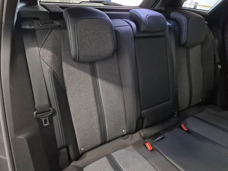 Peugeot 3008 BLUEHDI 130 EAT8 SeS ALLURE PACK - foto 15