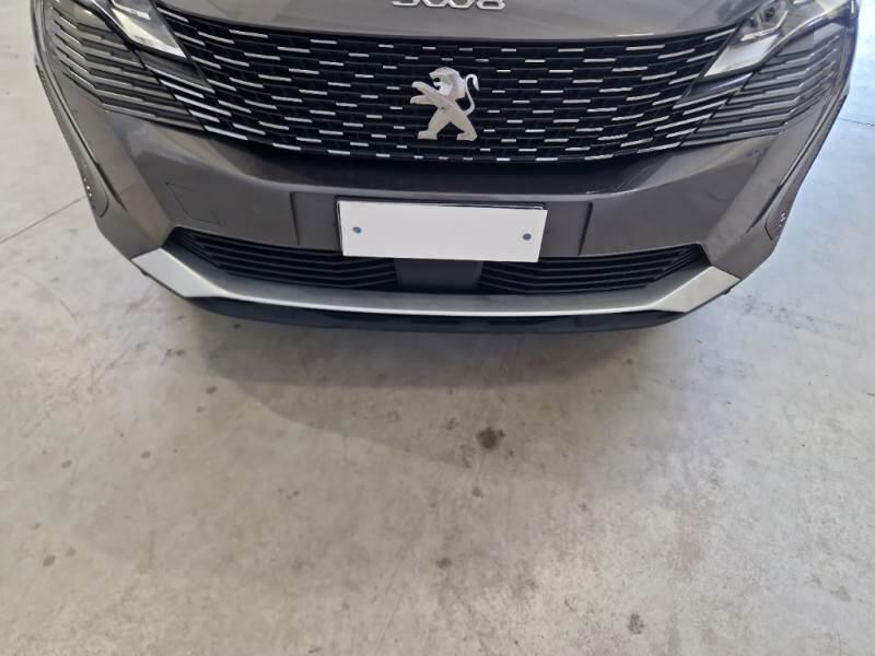 Peugeot 3008 BLUEHDI 130 EAT8 SeS ALLURE PACK - foto 23