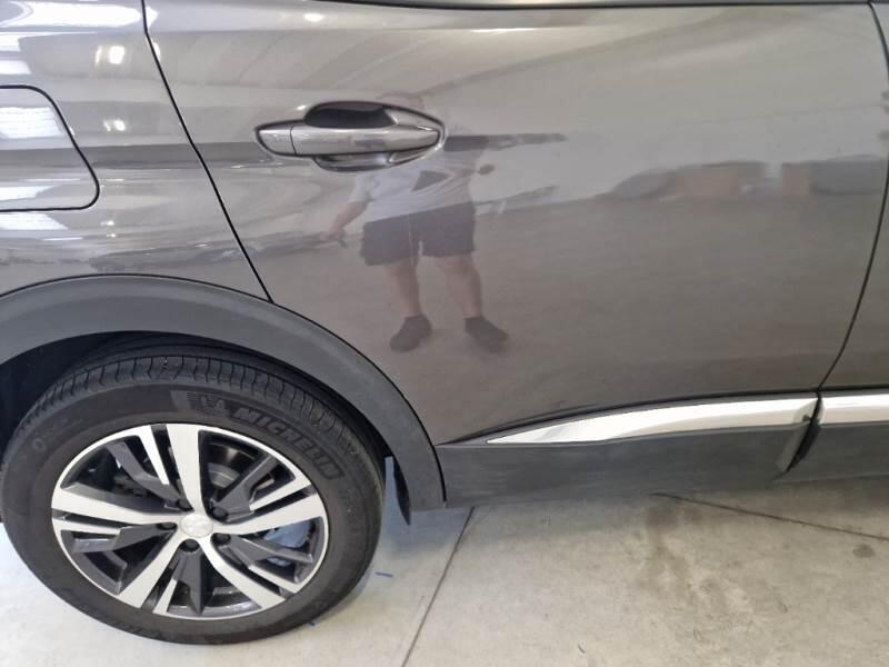 Peugeot 3008 BLUEHDI 130 EAT8 SeS ALLURE PACK - foto 27