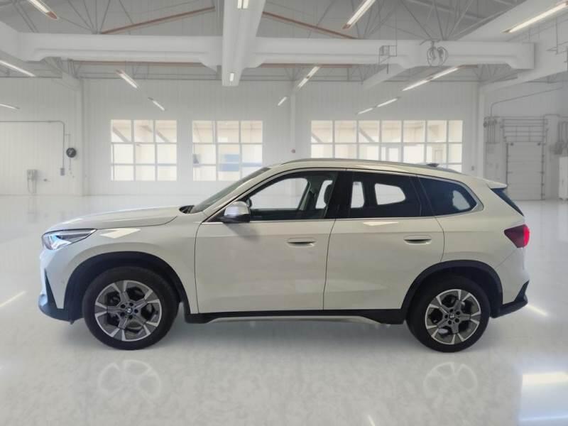 BMW X1 SDRIVE 18D X-LINE DCT - foto 8