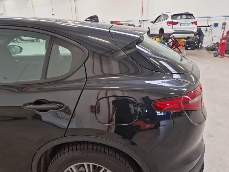 Alfa Romeo Stelvio 2.2 TD 190 CV SUPER BUSINESS AT8 Q4 - foto 31