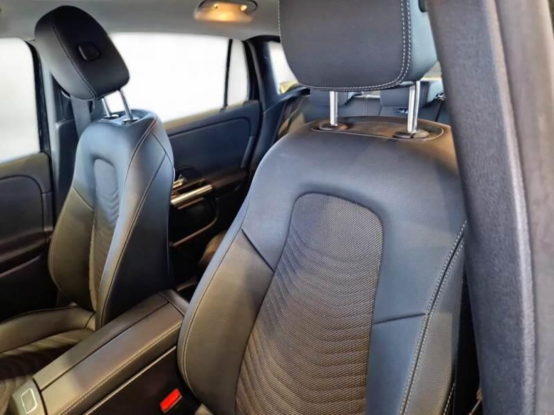 Mercedes GLA 200 D AUTO PROG ADVANCED - foto 11