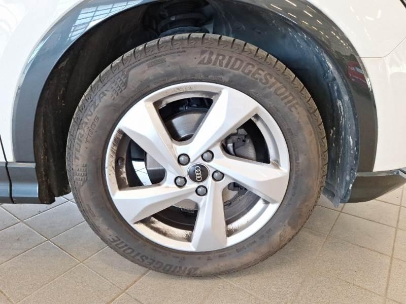 Audi Q3 35 TDI S TRONIC BUSINESS ADVANCED - foto 17