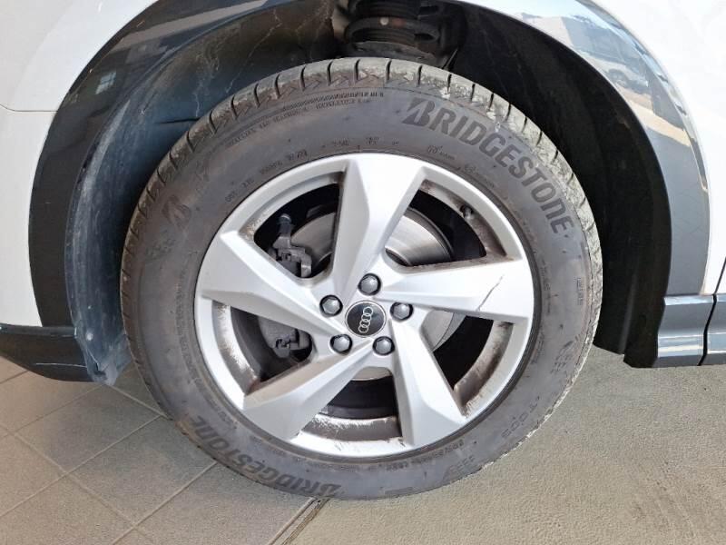 Audi Q3 35 TDI S TRONIC BUSINESS ADVANCED - foto 20