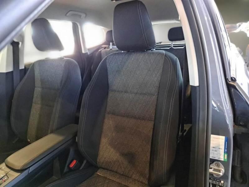 BMW X1 SDRIVE 18D DCT - foto 11