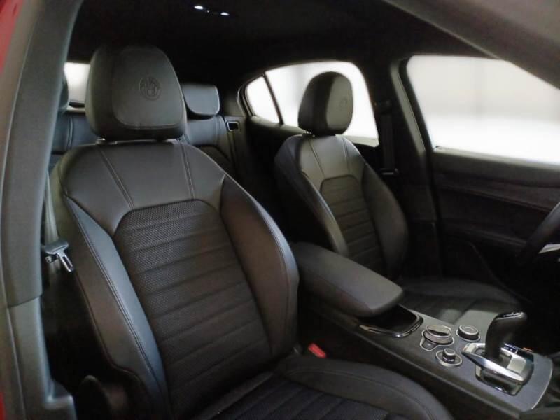 Alfa Romeo Stelvio 2.2 TD 210 CV SPRINT AT8 Q4 - foto 13