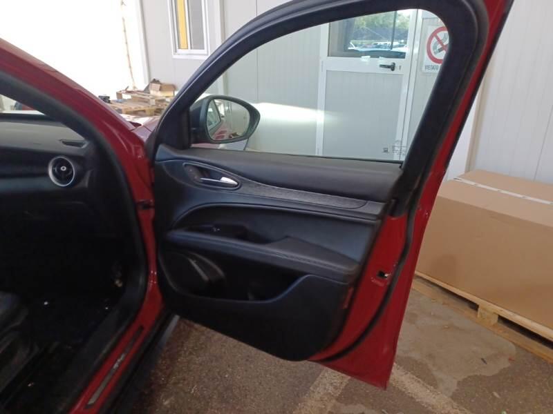 Alfa Romeo Stelvio 2.2 TD 210 CV SPRINT AT8 Q4 - foto 69