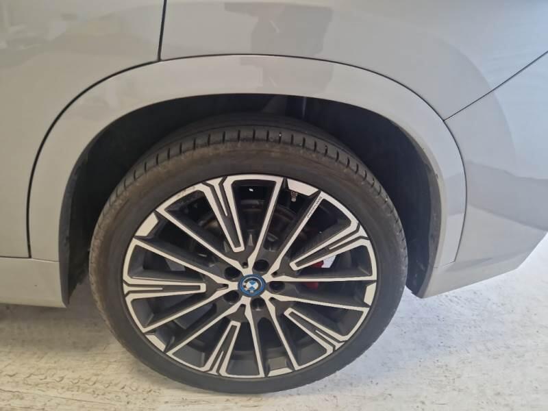 BMW iX1 EDRIVE 20 MSPORT PRO - foto 19