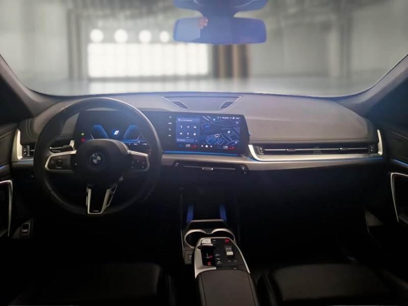 BMW iX1 EDRIVE 20 MSPORT PRO - foto 3