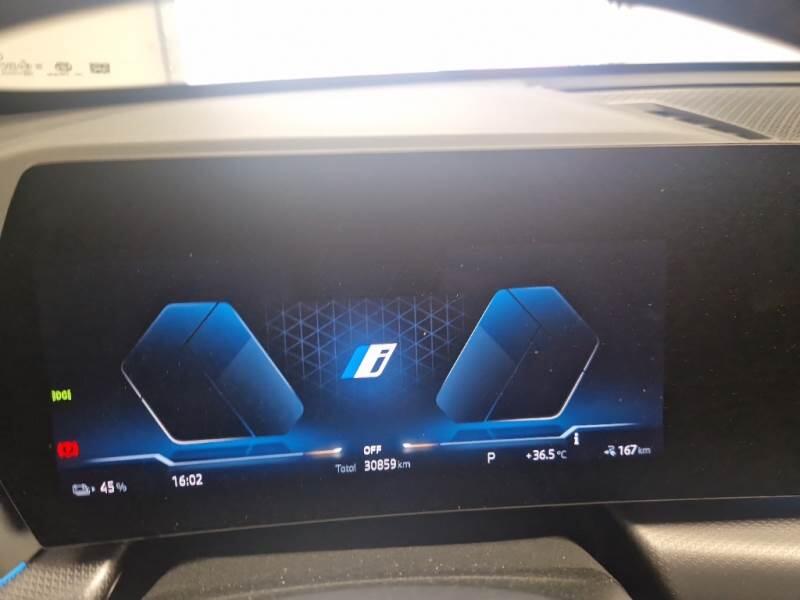 BMW iX1 EDRIVE 20 MSPORT PRO - foto 4
