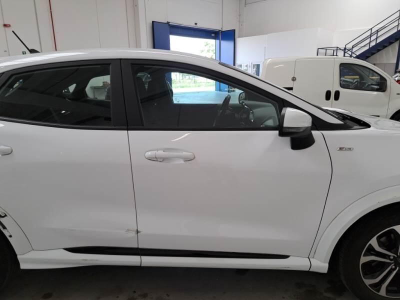 Ford Puma 1.0 ECOBOOST HYBRID 125CV ST-LINE - foto 40
