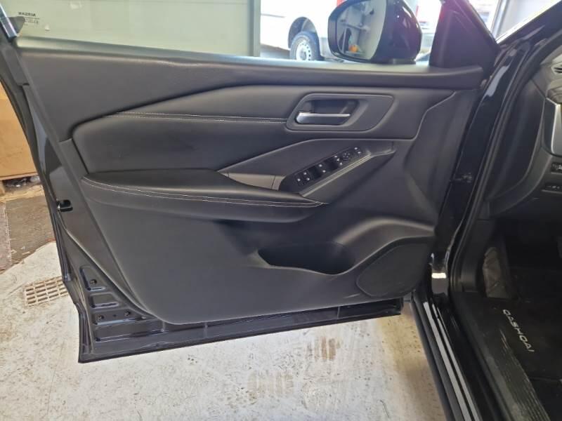 Nissan Qasqai 1.3 MHEV 158 BUSINESS XTRONIC - foto 64