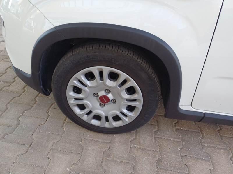 Fiat Panda 1.0 FIREFLY 70CV SeS HYBRID - foto 40